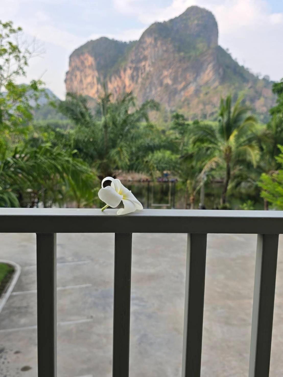 Baannai Lake View Resort Ao Nang Exterior foto