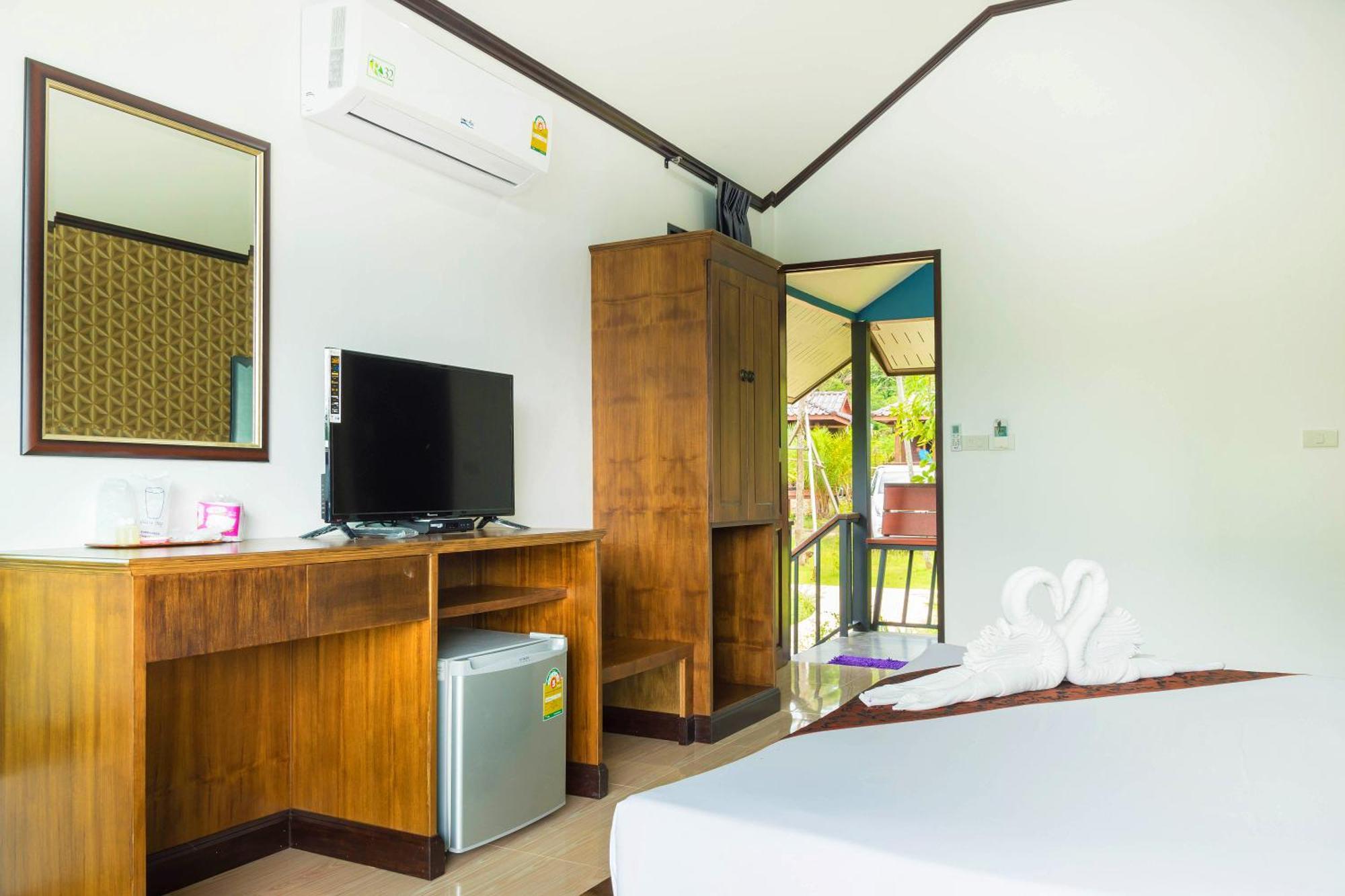 Baannai Lake View Resort Ao Nang Exterior foto